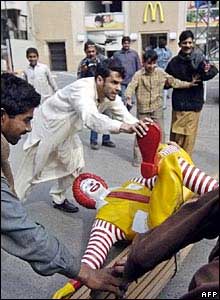 Muslim_Riot_McDonalds_1.jpg