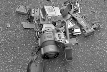 broken-camera.jpg