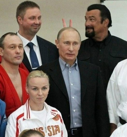 Putin_Seagal.jpg