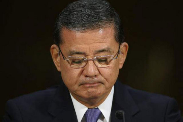 va-secretary-shinseki-finally-resigns-during-va-death-for-bonuses-scandal.jpg