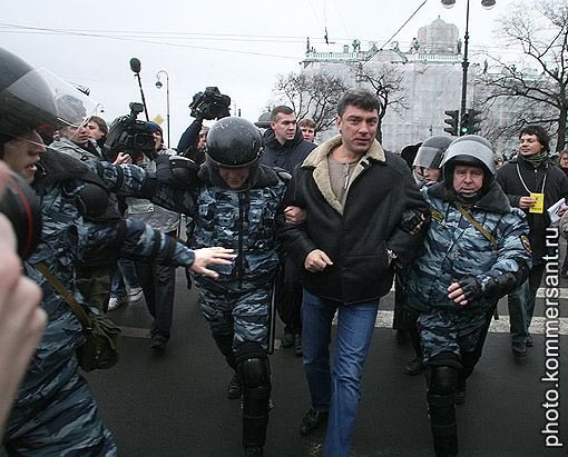nemtsov_arrested.jpg