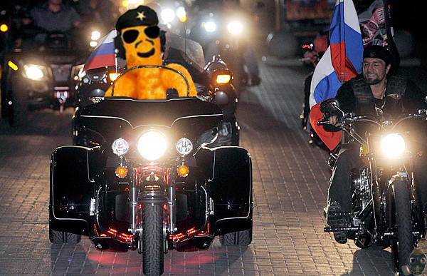 chedoh-n-russian-motorcycle-gang.jpg