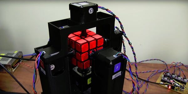 Cube_Robot_Solve.jpg