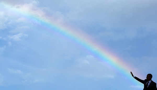US.Obama.2015.04.10.Hopey-Changey-Magic.rainbow.lightworker.1.(gay.schwul).(w=600).jpg