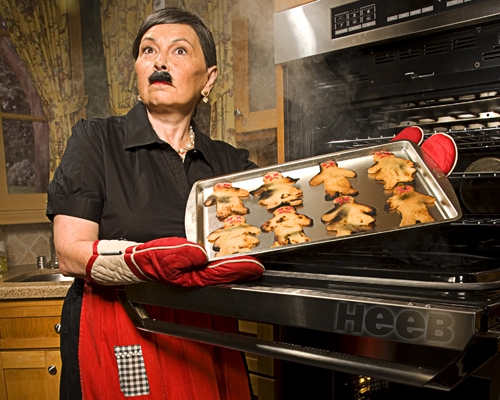 roseanne-barr-burnt-jew-cookies-heeb-magazine-the-german-issue1.jpg
