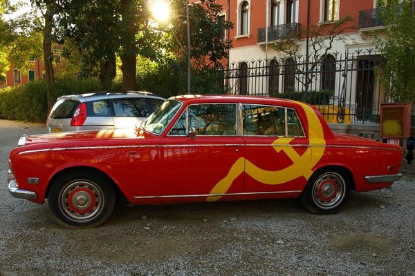 communist-car.jpg