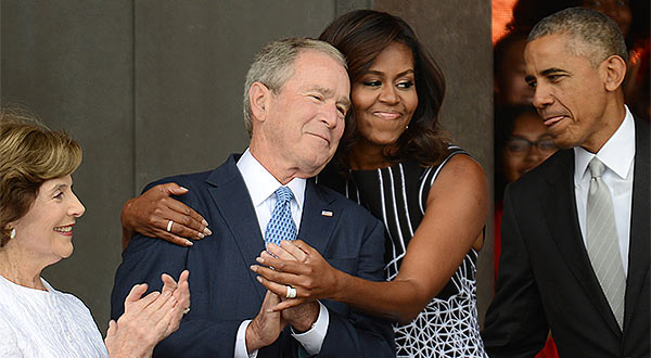Bush_Michelle_Obama_Friends.jpg