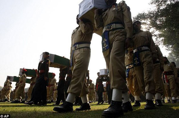 PakistaniDance.JPG