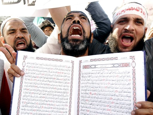 YELLING_EGYPT.JPG