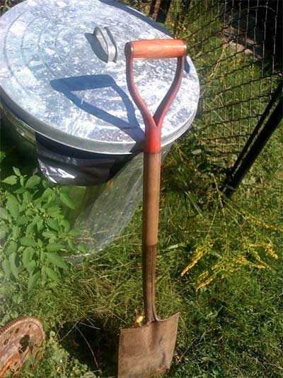 AK_Shovel_1.jpg
