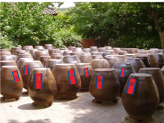 Kimchi_jars.jpg