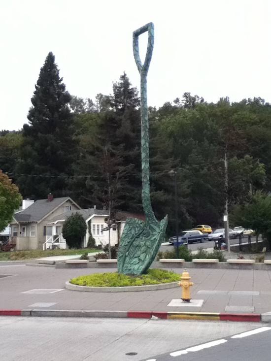 shovel.jpg