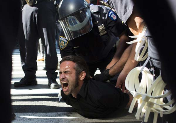 OWS_Arrest_Mommy.jpg