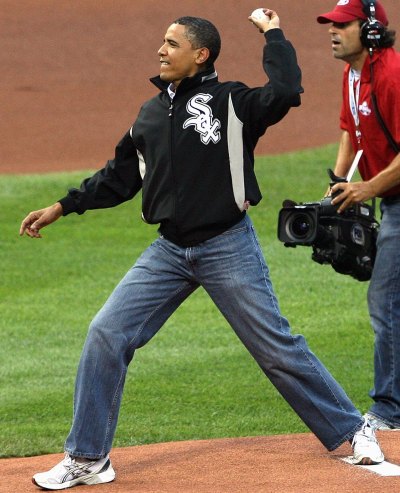 Obama-Mom-Jeans-Sissy-Throw.jpg