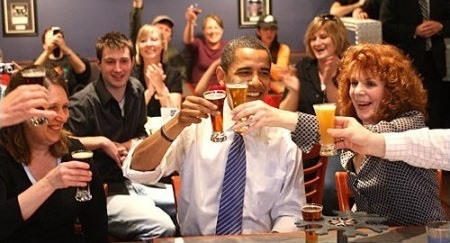 Obama_appropriates_Working_class_habits_beer-drinking_2a.jpg