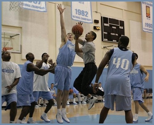 p2.Obama.appropriates.Sport-habits.basketball.jpg