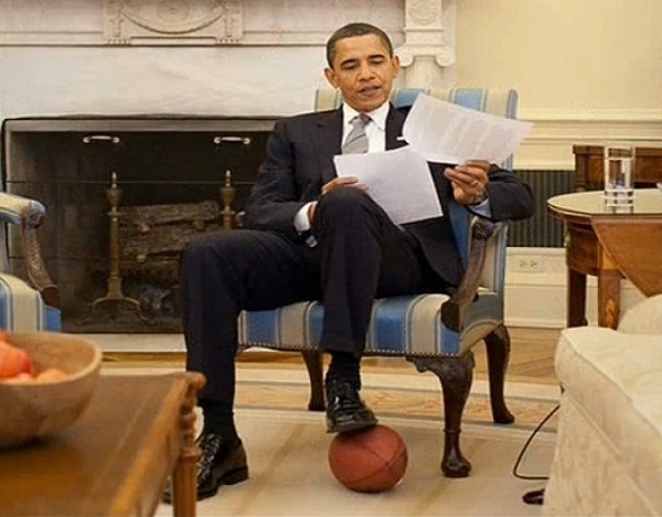 p4.Obama.appropriates.Sport-habits.basketball.3.jpg