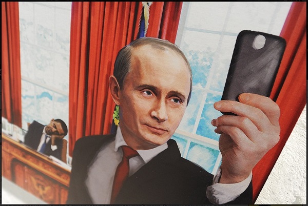 Putin_2014_Obama_selfie.jpg