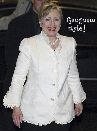 Hillary.style.dress.frills.jpg