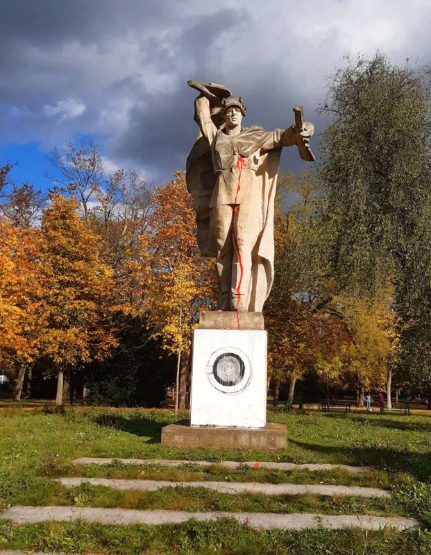 Czech Monument.jpg
