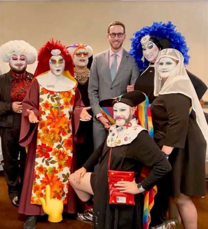 The Sisters of Perpetual Indulgence with (appropriately named) California Senator Scott Wiener, who honored them recently in Sacramento.