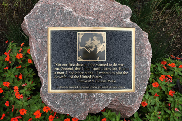 ObamasFirstDatePlaque.jpg