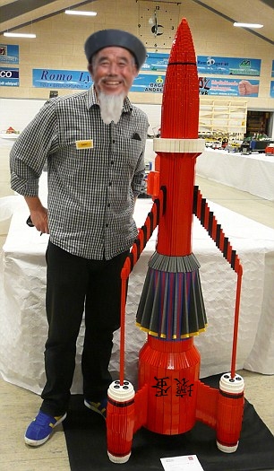 lego Rocket (2a).jpg