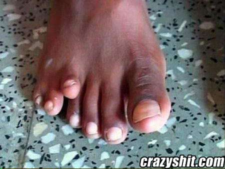 Oprah toes.jpg