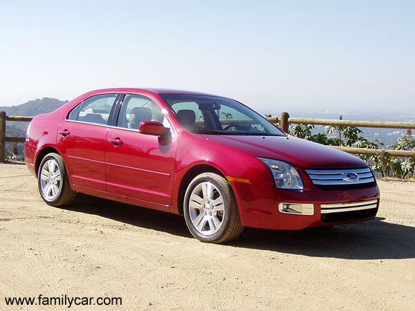 Ford Fusion US 01.jpg