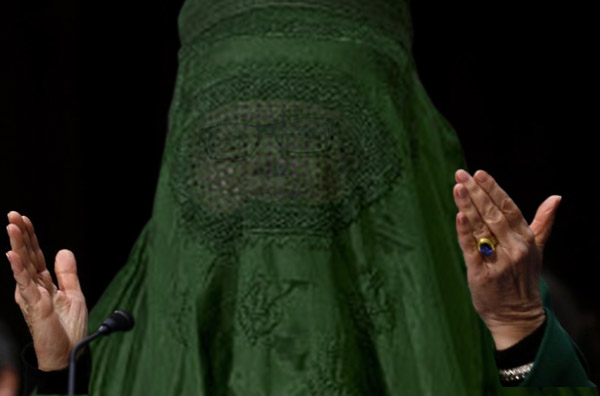 HillaryBenghaziBurkha.jpg