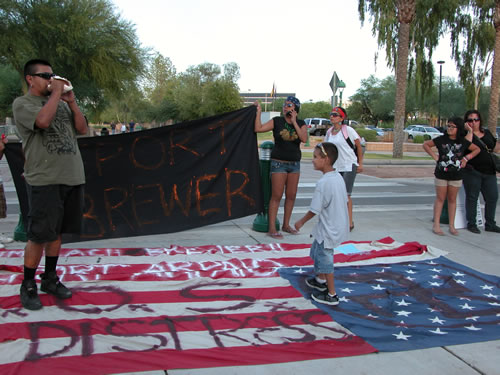 phoenix-july-31-2010-illegal-immigration-rally_12.jpg