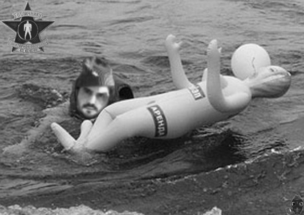 ivan-rescues-a-gummipuppe-bw.jpg