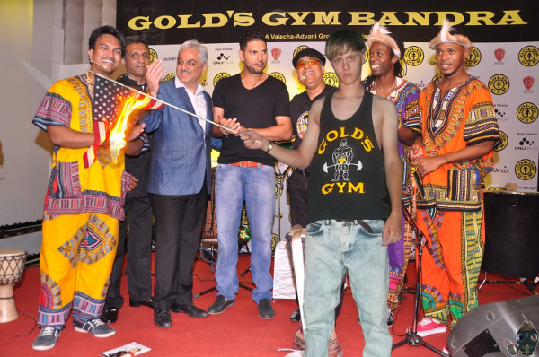 dylann-at-golds-gym.jpg