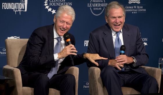 aptopix-clinton-bushjpeg-052f1_c0-225-5362-3350_s561x327.jpg