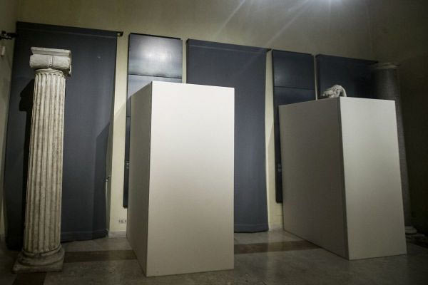 Italian_Museum_Iran_Coverup.jpg