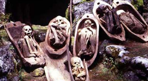 Cave_Skeletons.jpg