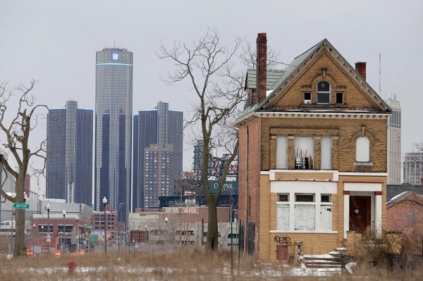 US.Detroit.2012.GM.HQ.Headquarters.(600).jpg