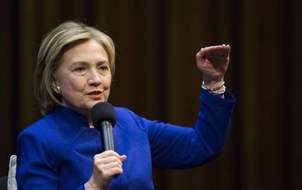 Clinton-gestures.jpg