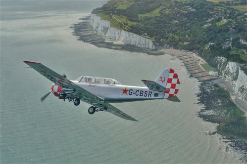 yak-52-over-the-english-channel_jpg_500x400.jpg