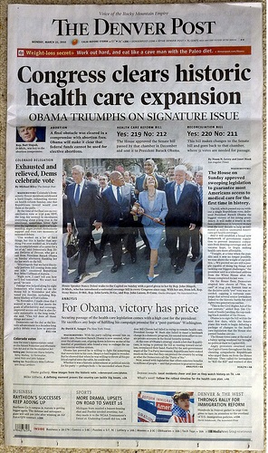 US.Tea Party.signs.HCR.Pelosi.gavel.jpg