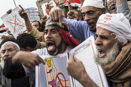 muslims upset over swimming pool rules.jpg