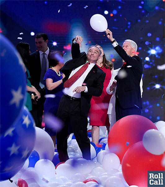 Tim_Kaine_Bill_Balloons.jpg