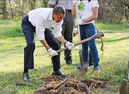 Obama_appropriates_Working_class_habits_2.jpg