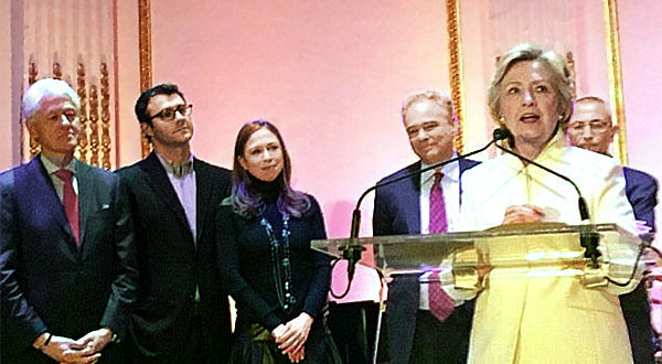 Hillary_Team_Together-2.jpg
