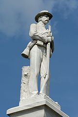 Confederate_statue,_Statesboro,_GA,_US.jpg