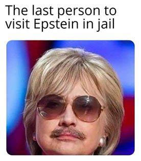Hillary_Disguise.jpg