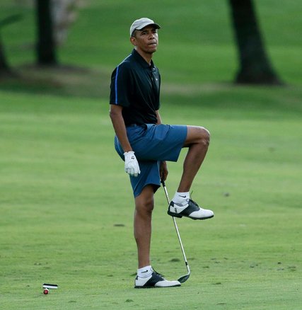 ObamaGolfing.jpg