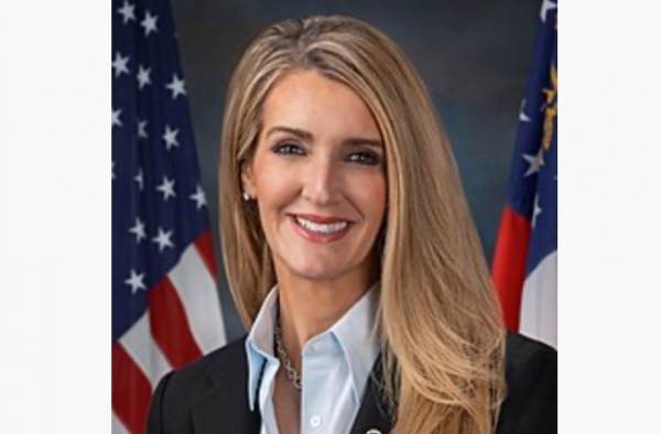Senator Kelly Loeffler.jpg