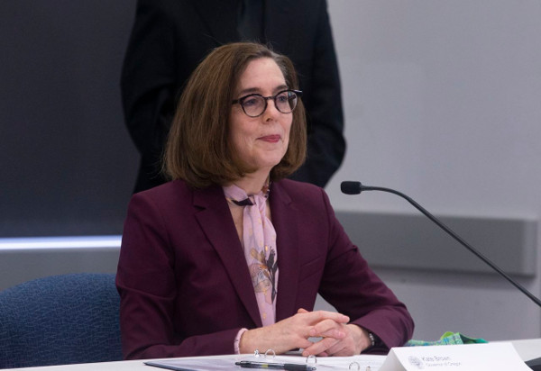 Kate Brown.jpg