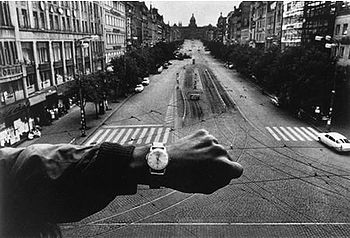 350px-Koudelka-prague1968.jpg